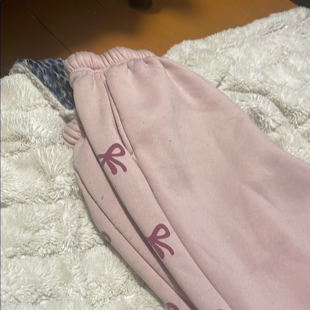 Pink Sweatpants with Bow Design